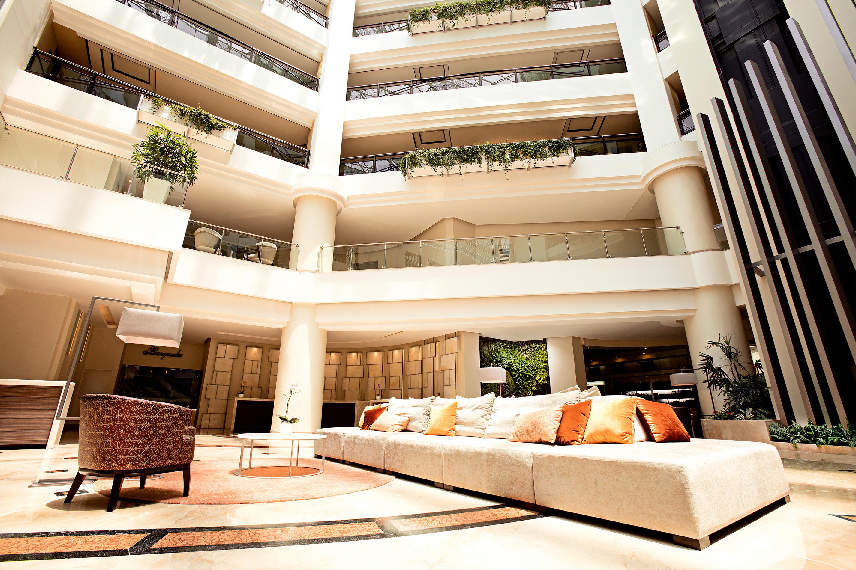 โรงแรมแกรนด์ ติกัล ฟูตูรา Guatemala City ภายนอก รูปภาพ